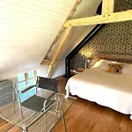 Le Enchanteur Du Renouard - Vue - Elegant - Ideal En Amoureux