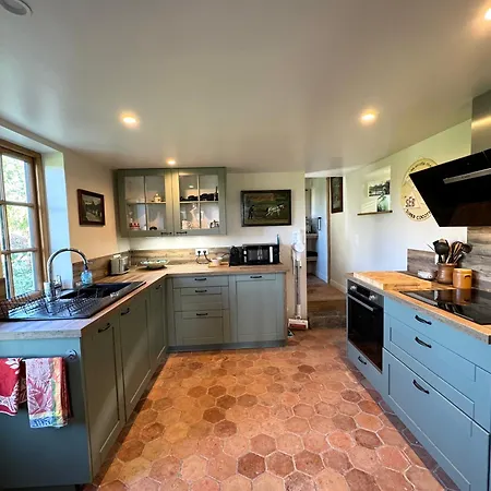 Le Enchanteur Du Renouard - Vue - Elegant - Ideal En Amoureux Le Renouard