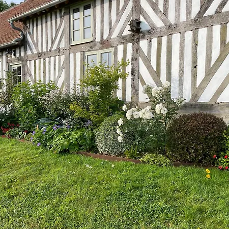 Le Enchanteur Du Renouard - Vue - Elegant - Ideal En Amoureux Le Renouard